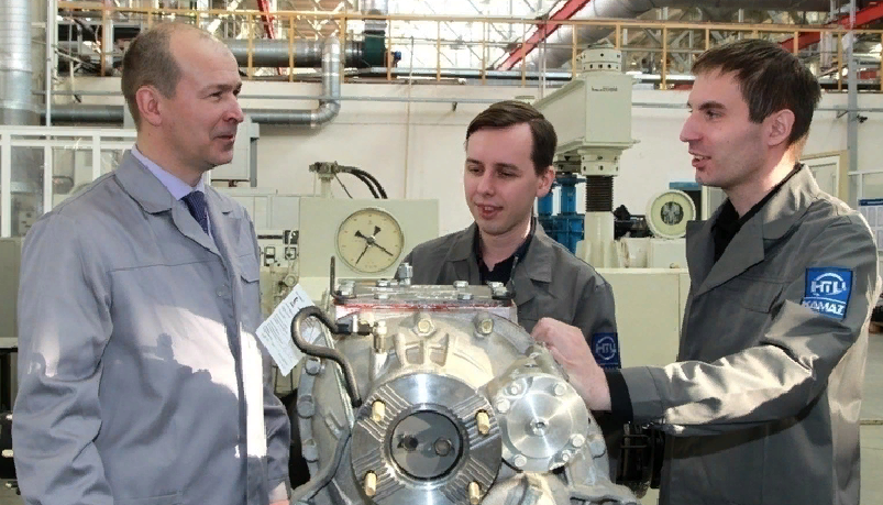 раздаточная коробка КАМАЗ